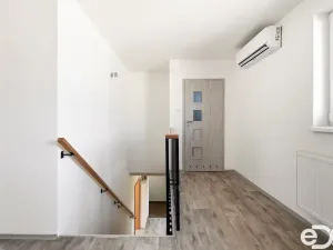 Prodej rodinného domu, Dobrovice, Husova ulice, 213 m2