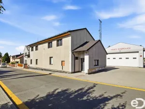 Prodej rodinného domu, Dobrovice, Husova ulice, 213 m2