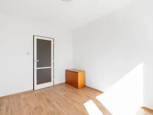 Pronájem bytu 2+kk, Praha, Novodvorská, 39 m2