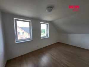 Pronájem bytu 3+1, Nový Bor - Janov, 74 m2