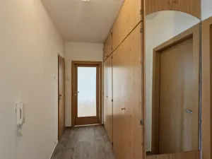 Pronájem bytu 3+1, Liberec - Liberec XV-Starý Harcov, Ječná, 70 m2