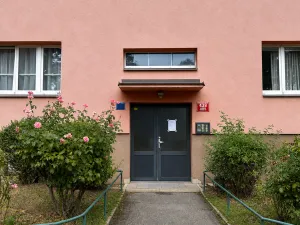 Pronájem bytu 2+kk, Praha, Troilova, 53 m2