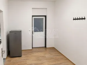 Pronájem bytu 2+1, Praha - Strašnice, Nad vodovodem, 46 m2