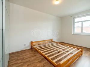 Pronájem bytu 2+kk, Praha - Krč, Na strži, 50 m2