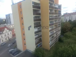 Pronájem bytu 1+kk, Praha, Pod altánem, 55 m2