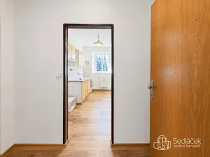 Pronájem bytu 2+1, Sokolov, nábřeží Petra Bezruče, 64 m2