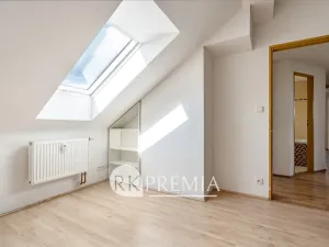 Pronájem bytu 3+1, Teplice, Kašparova, 116 m2