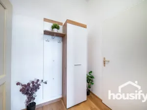 Pronájem bytu 1+kk, Znojmo, Vídeňská třída, 18 m2