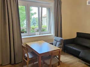 Pronájem bytu 2+kk, Praha - Libeň, Na stráži, 37 m2