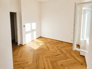 Pronájem bytu 2+kk, Praha - Smíchov, Hořejší nábřeží, 48 m2