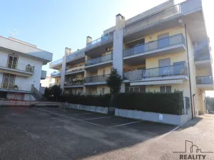 Prodej bytu 3+kk, Via Capri,Villa Rosa,, 50 m2