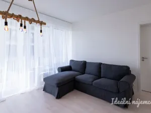 Pronájem bytu 2+kk, Praha - Libeň, Františka Kadlece, 56 m2