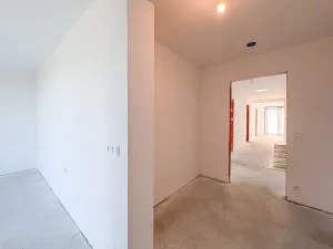 Prodej rodinného domu, Bradlec, K Těšnovu, 175 m2