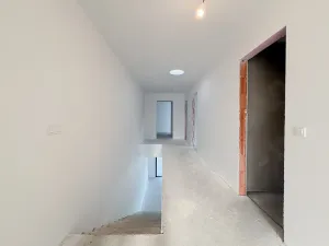 Prodej rodinného domu, Bradlec, K Těšnovu, 175 m2