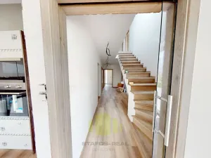 Pronájem rodinného domu, Velký Týnec, Polní, 138 m2
