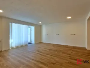 Pronájem obchodního prostoru, Praha - Řepy, Na moklině, 62 m2