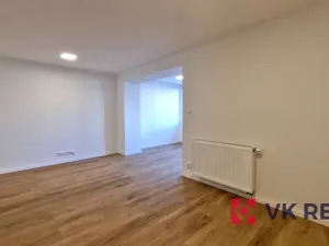 Pronájem obchodního prostoru, Praha - Řepy, Na moklině, 62 m2