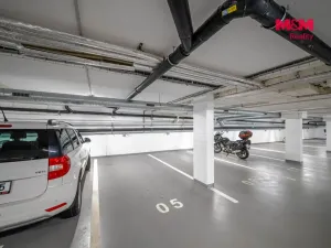 Prodej bytu 2+kk, Hradec Králové - Pražské Předměstí, Gočárova třída, 48 m2