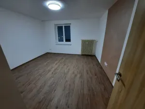 Pronájem bytu 2+1, Olomouc - Nové Sady, Myslbekova, 59 m2