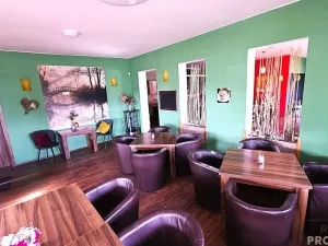 Pronájem restaurace, Rohatec, Vítězná, 195 m2