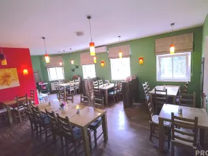 Pronájem restaurace, Rohatec, Vítězná, 195 m2