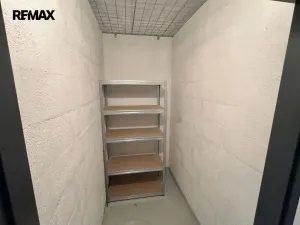 Prodej bytu 2+kk, Praha - Vysočany, Modrého, 61 m2