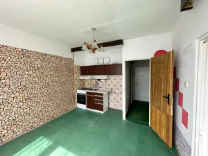 Prodej bytu 1+1, Děčín, Oblouková, 35 m2
