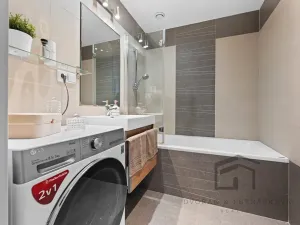 Prodej bytu 1+1, Praha - Háje, Bajkonurská, 52 m2
