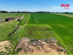 Prodej pozemku pro bydlení, Bácovice, 1600 m2