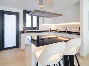 Prodej bytu 3+kk, Estepona, Španělsko, 81 m2