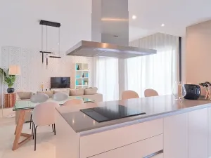 Prodej bytu 3+kk, Estepona, Španělsko, 81 m2