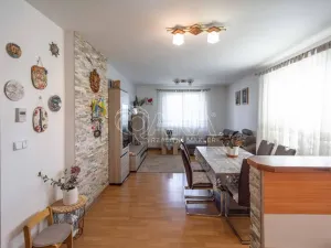 Prodej bytu 3+1, Velký Borek, Vrutická, 71 m2