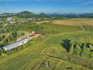 Prodej komerčního pozemku, Brniště, 13896 m2