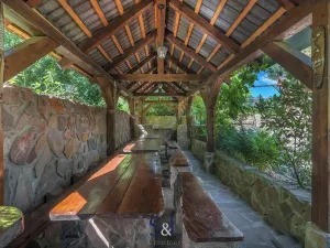 Prodej vícegeneračního domu, Heřmanice, 470 m2