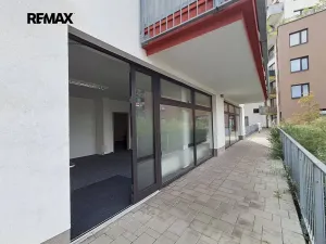 Pronájem obchodního prostoru, Praha - Modřany, Soukalova, 104 m2