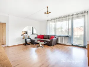 Pronájem bytu 2+1, Praha - Smíchov, U dvou srpů, 60 m2
