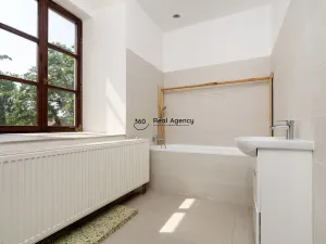 Prodej výrobních prostor, Hrušová, 1100 m2
