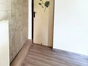 Prodej rodinného domu, Jenštejn, 90 m2