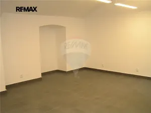 Pronájem obchodního prostoru, Praha - Vinohrady, Voroněžská, 46 m2