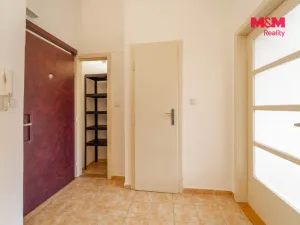 Pronájem bytu 1+1, Praha - Nusle, Krokova, 40 m2