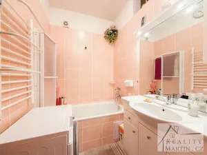 Prodej bytu 1+1, Nejdek, sídliště 9. května, 41 m2