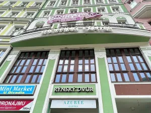 Prodej bytu 6+kk a větší, Karlovy Vary, Divadelní náměstí, 181 m2
