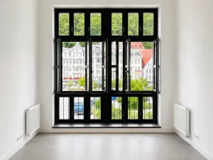 Prodej bytu 6+kk a větší, Karlovy Vary, Divadelní náměstí, 181 m2