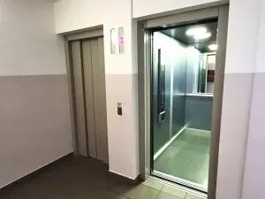 Prodej bytu 2+kk, Praha - Horní Měcholupy, Milánská, 43 m2