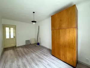 Pronájem bytu 3+1, Praha - Žižkov, Lucemburská, 74 m2