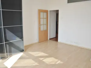 Pronájem bytu 2+1, Praha - Vršovice, Přípotoční, 80 m2
