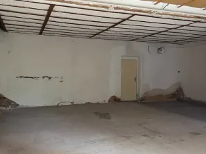 Prodej komerčního pozemku, Roztoky, 2151 m2