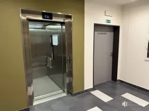 Pronájem bytu 1+kk, Praha - Střížkov, Makedonská, 33 m2