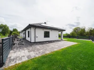 Prodej rodinného domu, Líšťany, 120 m2