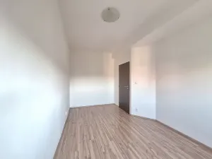 Pronájem bytu 2+kk, Praha - Strašnice, Černokostelecká, 47 m2
